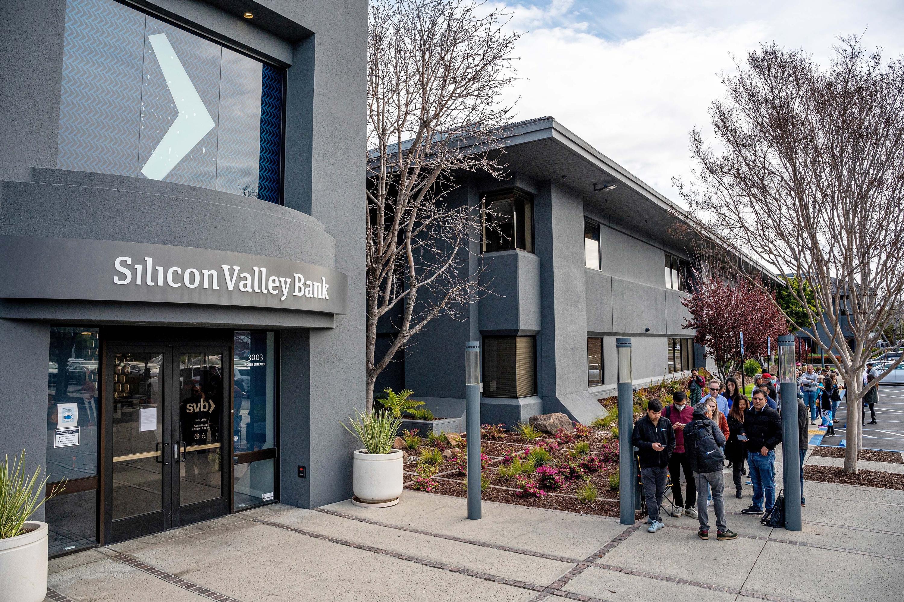 What Silicon Valley Bank Collapse Reveals About Regulation