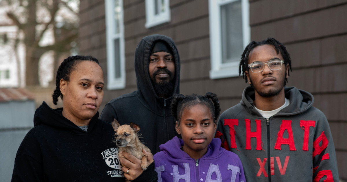 How Hotels, Once a Last Resort, Became New York's Default Answer to Homelessness